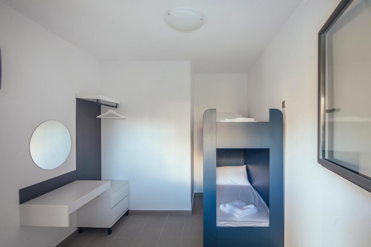 Ermojo Luxury Apartments Metokhion Patriotikon Eksteriør billede